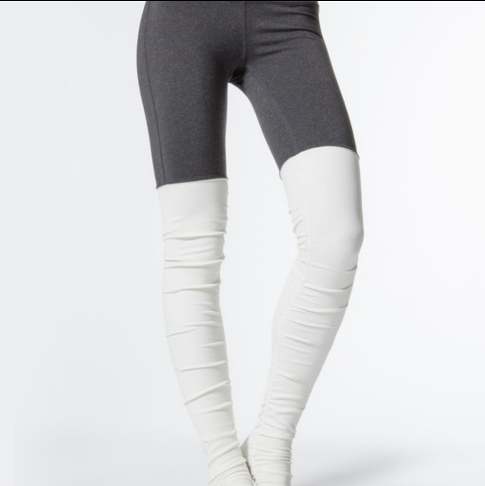 Alo Yoga Goddess leggings NWOT